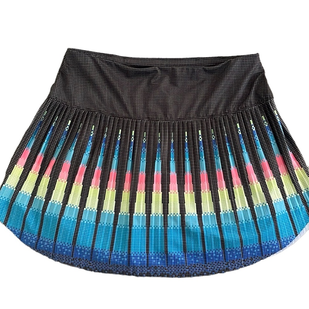 Lucky in Love large 12 tennis skirt skort rainbow geometric women’s pleated